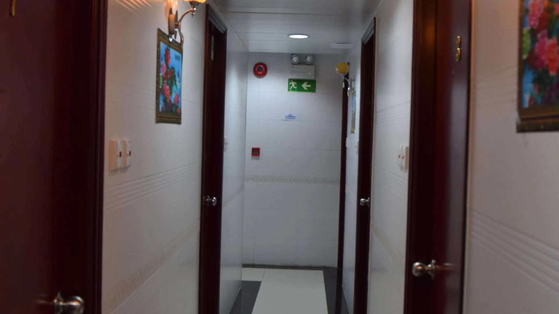 Om Guest House Hong Kong